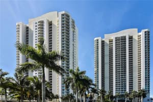 3000 Oasis Grand Blvd APT 1404, Fort Myers, FL 33916, Sold 02/23/21