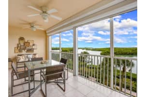 445 Dockside Dr, Naples, FL 34110, Sold 03/15/21
