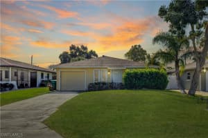 672 108th Ave N, Naples, FL 34108, Sold 07/06/20