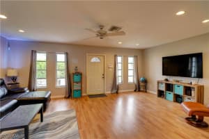 672 108th Ave N, Naples, FL 34108, Sold 07/06/20