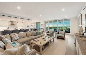 13915 Old Coast Rd, Naples, FL 34110, Sold 09/25/20