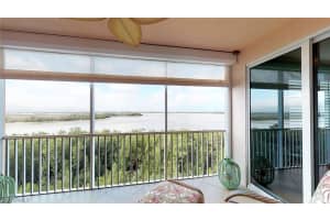 337 Vintage Bay Dr, Marco Island, FL 34145, Sold 08/07/20