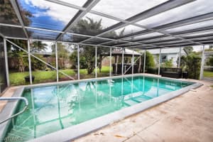 527 Keenan Ave, Fort Myers, FL 33919, Sold 04/03/20