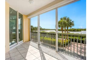 425 Dockside Dr, Naples, FL 34110, Sold 06/09/20