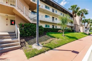 1022 Manatee Rd, Naples, FL 34114, Sold 11/12/20