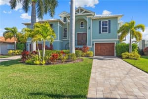 5 Sunview Blvd, Fort Myers Beach, FL 33931, Sold 10/01/20