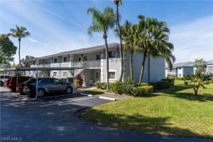 8200 Summerlin Village Cir, Fort Myers, FL 33919, Sold 05/01/20