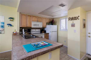8200 Summerlin Village Cir, Fort Myers, FL 33919, Sold 05/01/20