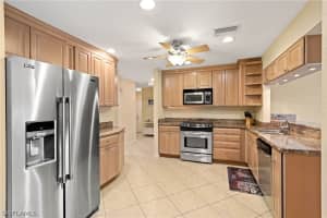 1560 Royal Poinciana Dr, Sanibel, FL 33957, Sold 05/13/21