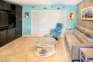 312 Periwinkle Way UNIT 6, Sanibel, FL 33957, Sold 06/29/20