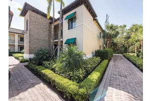 1025 Sandpiper St, Naples, FL 34102, Sold 04/03/20