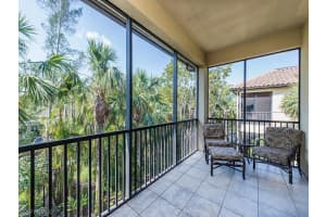 1025 Sandpiper St, Naples, FL 34102, Sold 04/03/20