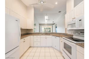 532 Lake Louise Cir, Naples, FL 34110, Sold 08/11/20