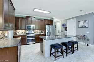 16293 Aberdeen Wy, Naples, FL 34110, Sold 09/25/20