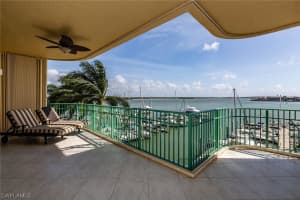 1069 Bald Eagle Dr, Marco Island, FL 34145, Sold 01/13/21