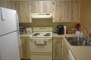 1100 Pondella Rd APT 911, Cape Coral, FL 33909, Sold 09/30/20