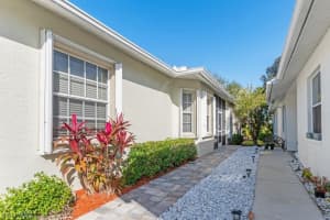 567 Crossfield Cir, Naples, FL 34104, Sold 04/30/20