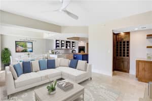 435 Dockside Dr, Naples, FL 34110, Sold 01/12/21