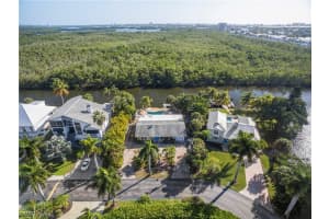 11851 Isle of Palms Dr, Fort Myers Beach, FL 33931, Sold 05/29/20