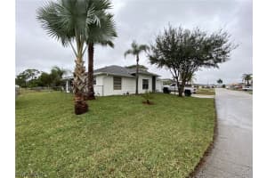 19481 Poppytree Ct, Lehigh Acres, FL 33936, Sold 03/25/20
