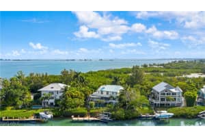 1761 Venus Dr, Sanibel, FL 33957, Sold 10/22/21