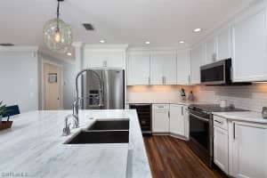2472 Pinewoods Cir, Naples, FL 34105, Sold 06/10/20