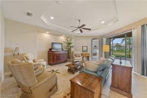 1657 Serrano Cir, Naples, FL 34105, Sold 11/12/20