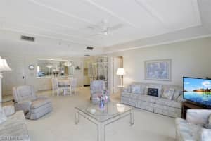 500 Saturn Ct, Marco Island, FL 34145, Sold 01/07/21