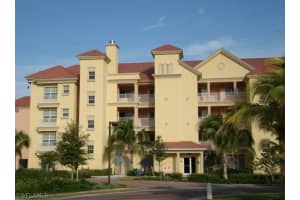 7461 Bella Lago Dr UNIT 221, Fort Myers Beach, FL 33931, Sold 08/06/20