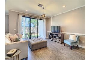 7887 Bristol Cir, Naples, FL 34120, Sold 10/16/20