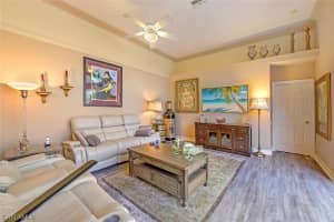 677 Mainsail Pl, Naples, FL 34110, Sold 06/12/20