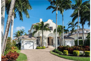 2201 Snook Dr, Naples, FL 34102, Sold 02/17/21