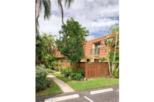 The Village of Cedarbend, 5240 Cedarbend Dr #2, Fort Myers, FL 33919, Sold 05/28/21