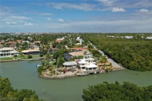 2180 Sandpiper St, Naples, FL 34102, Sold 02/24/21