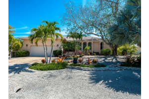 690 Durion Ct, Sanibel, FL 33957, Sold 10/26/20