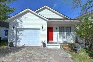 470 Leawood Cir, Naples, FL 34104, Sold 07/28/20