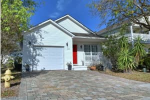 470 Leawood Cir, Naples, FL 34104, Sold 07/28/20