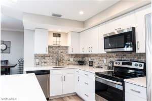 2711 Citrus Lake Dr, Naples, FL 34109, Sold 07/07/20