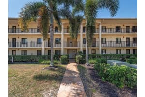 5776 Deauville Cir, Naples, FL 34112, Sold 07/16/20