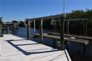 950 Moody Rd APT 111, North Fort Myers, FL 33903, Sold 08/26/20