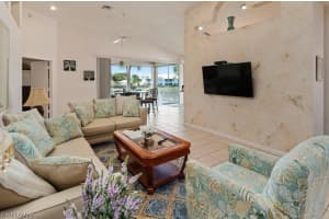 7816 Gardner Dr, Naples, FL 34109, Sold 11/02/20