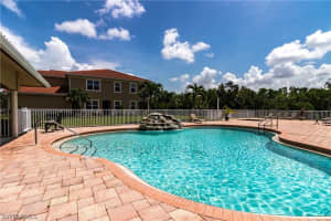 8511 Oakshade Cir UNIT 202, Fort Myers, FL 33919, Sold 05/29/20