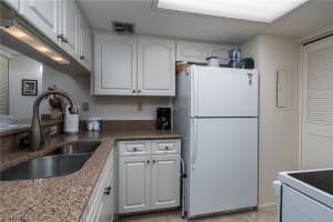 32 Greenbrier St, Marco Island, FL 34145, Sold 08/17/20