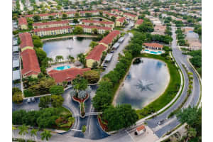 8271 Key Royal Cir, Naples, FL 34119, Sold 05/22/20
