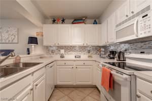 4105 Residence Drive APT 705, Fort Myers, FL 33901, Sold 08/06/20