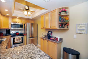 12491 McGregor Blvd APT 3, Fort Myers, FL 33919, Sold 10/13/20
