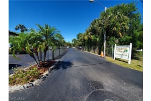 1201 Barrett Rd APT 1207, North Fort Myers, FL 33903, Sold 05/22/20