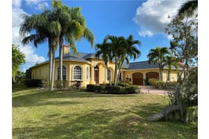 18048 Royal Tree Pkwy, Naples, FL 34114, Sold 09/04/20