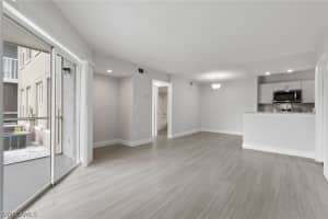 177 Santa Clara Dr Apt 12, Naples, FL 34104, Sold 07/02/20