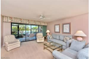 527 Lake Louise Cir, Naples, FL 34110, Sold 06/05/20